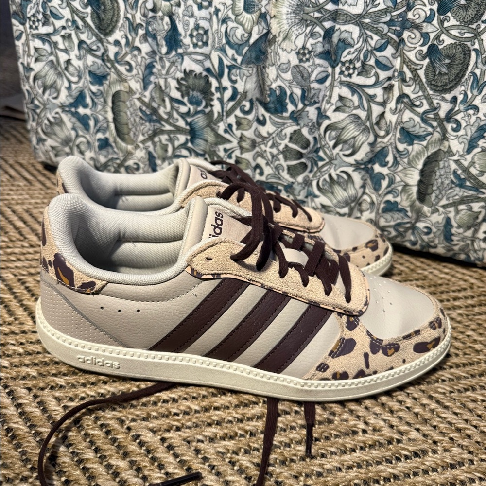 Adidas Cream and Brown Patterned Sneakers